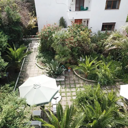 B&B Il Giardino di Villa Anna-2